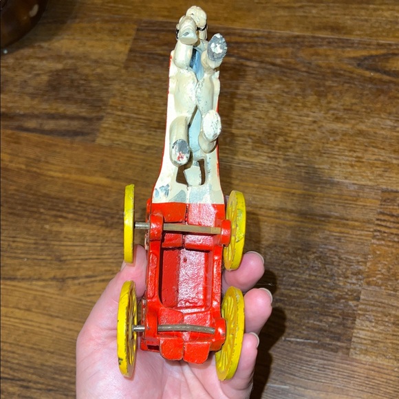Vintage Cast Iron Red & Yellow Horse Drawn Wagon Figurine/ Decor Moving Wheels - Picture 7 of 12